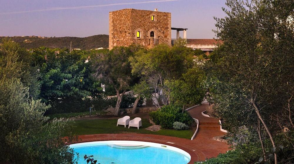 -Luxury- Torretta Con Piscina E Spiaggia A 300 Mt 리시아 디 바카 외부 사진