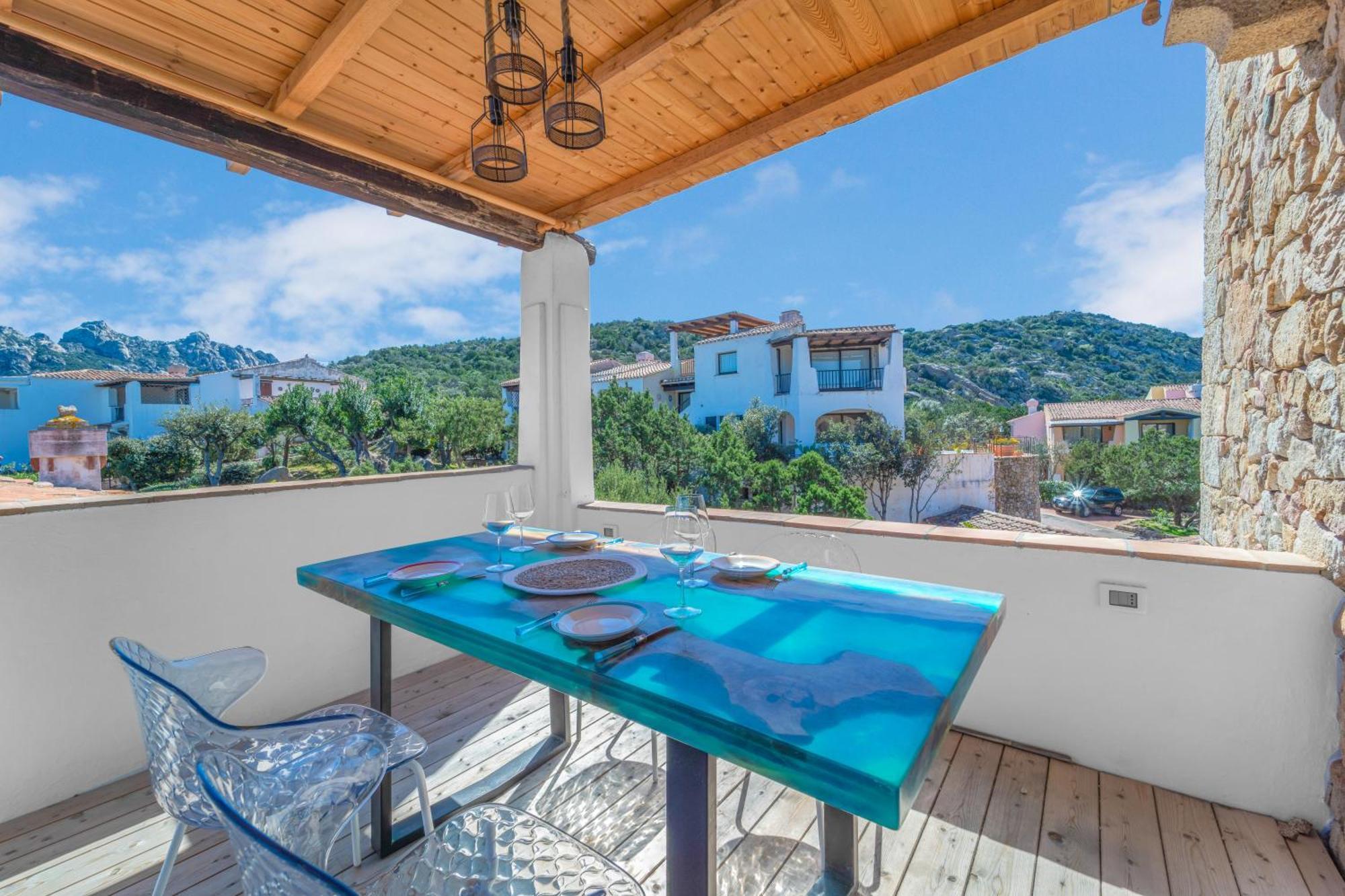 -Luxury- Torretta Con Piscina E Spiaggia A 300 Mt 리시아 디 바카 외부 사진